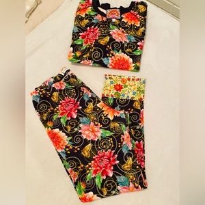 Johnny Was Uptown Raglan sweater and legging set, Size Large, gently worn.